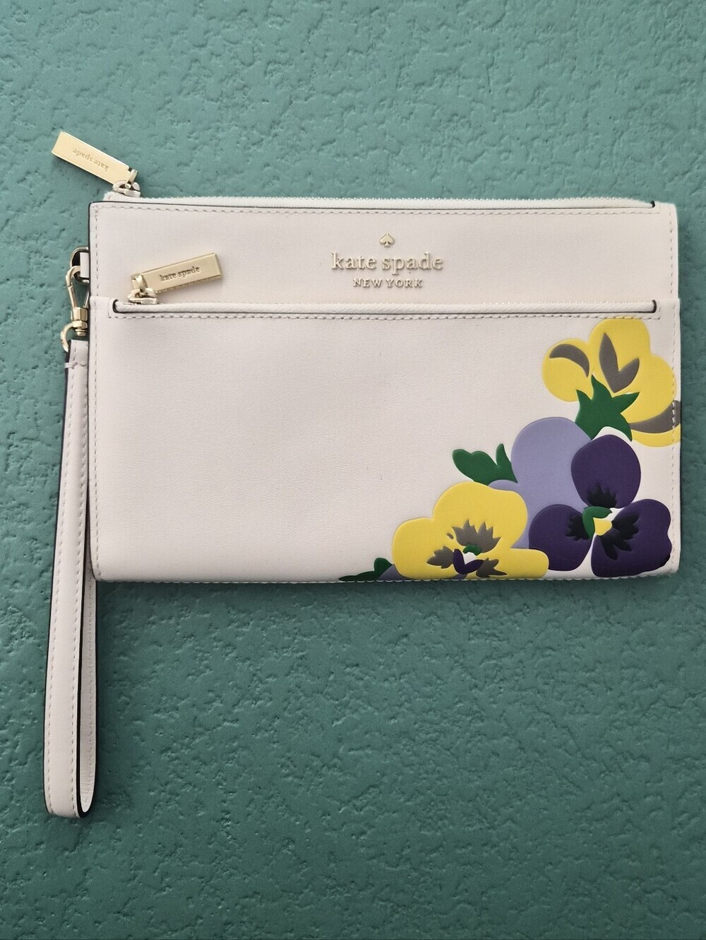 Kate Spade Wild Petal Floral Medium Wristlet Parchment Multi Whimsical Style